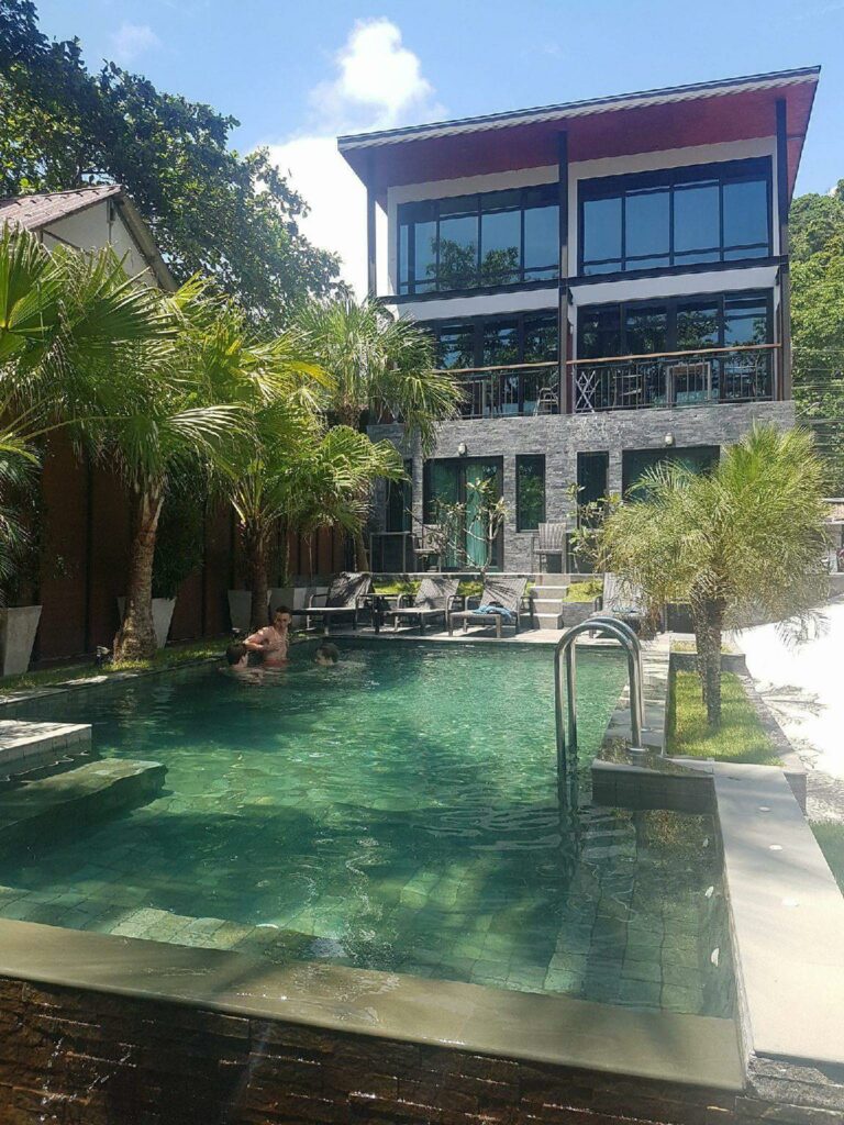15 Palms Beach Resort, Koh Chang, Trat